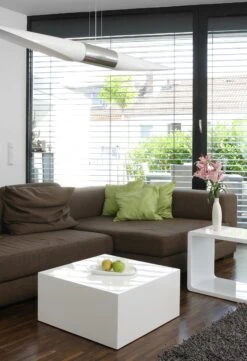 SalesFever Couchtisch Quadratisch | Hochglanz Lackiert | MDF-Holz | B 100 X T 100 X H 45 Cm | Weiß Mit Schwarzglas Element 2 SalesFever Couchtisch Quadratisch | Hochglanz Lackiert | MDF-Holz | B 100 X T 100 X H 45 Cm | Weiß Mit Schwarzglas Element -Einrichtungsgeschäft 78472f56 13ae 4a4c a958 c803e88657ca